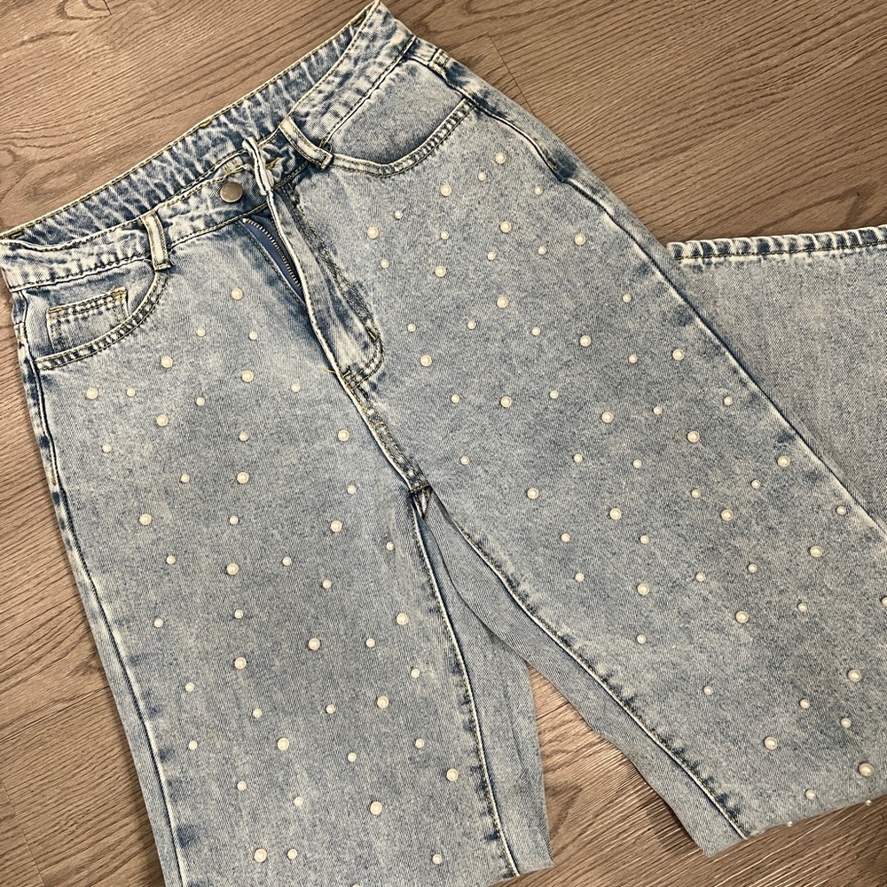 Women's Light Blue Pearl Embellished Jeans
